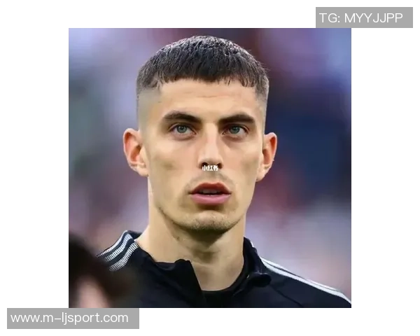 李明足球头像的魅力与个性展现如何影响年轻球员的形象塑造与自信心提升